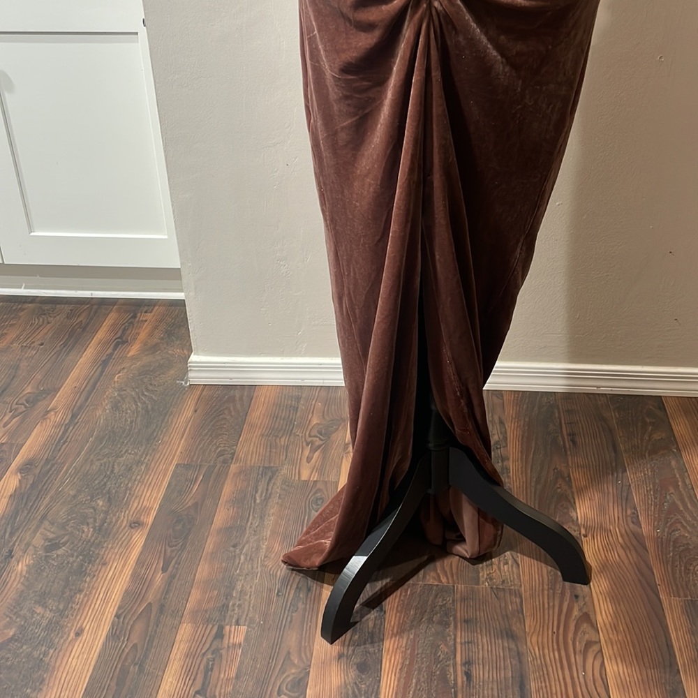 Michael Costello x Revolve Mott Maxi Velvet Mauve Nude Pink Dress NWT - Picture 6 of 11